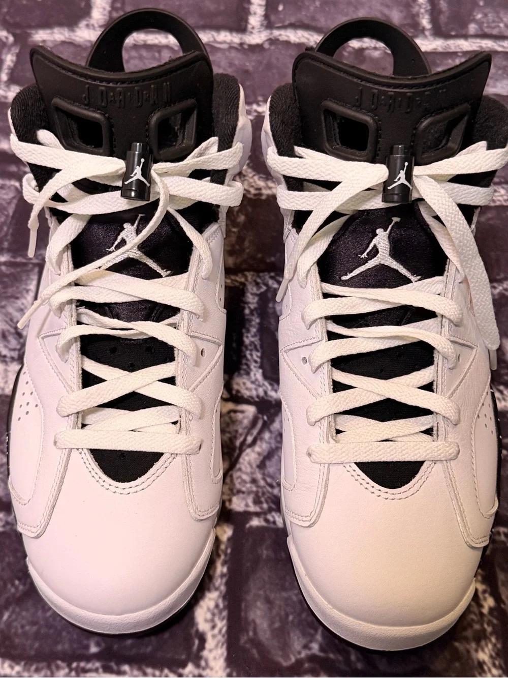 Nike air jordan retro 6 reverse Oreo sz 8.5